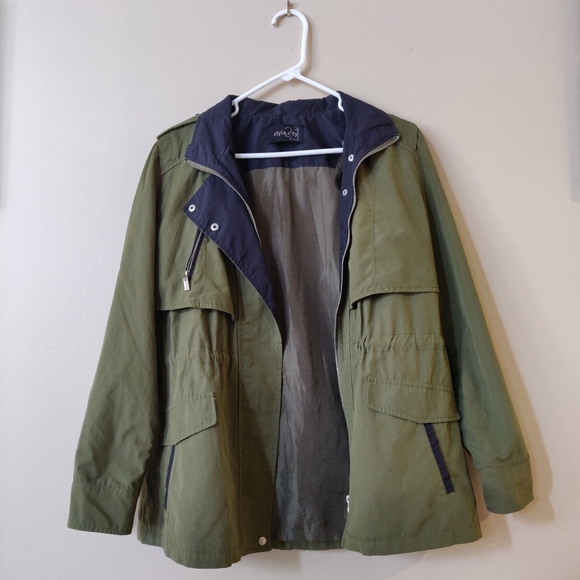 🌠2/$35🌠 Korean Army Green Lined Spring Jacket - Picture 1 of 7